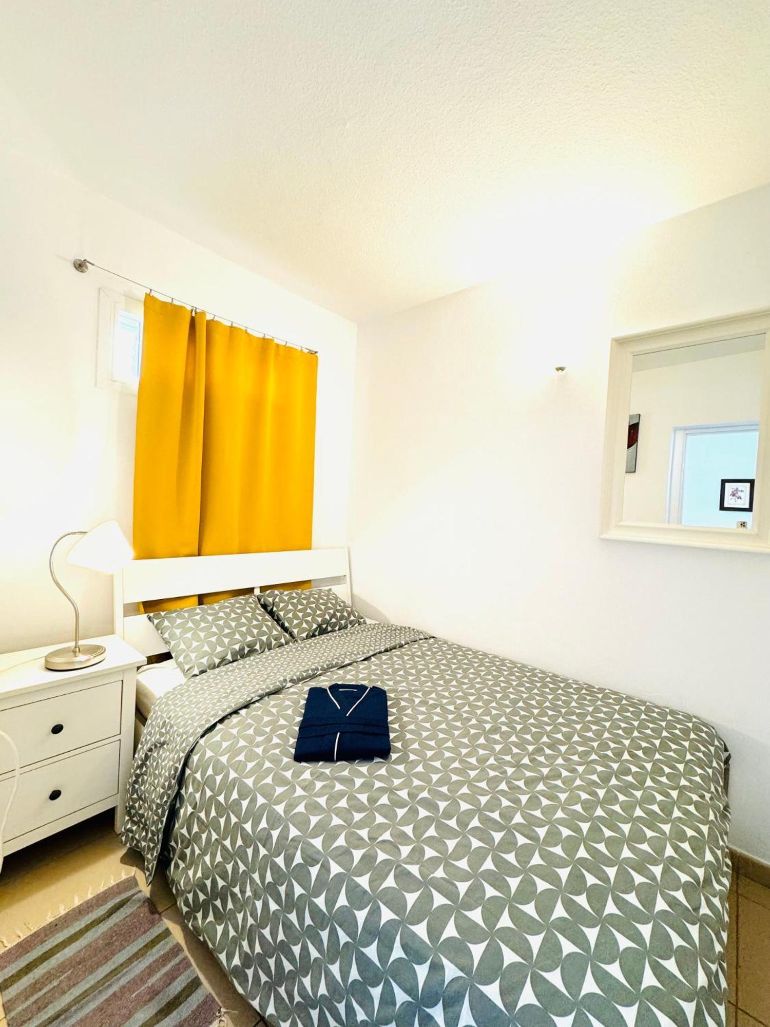 Azahara Playa III Apartman Arona  Kültér fotó